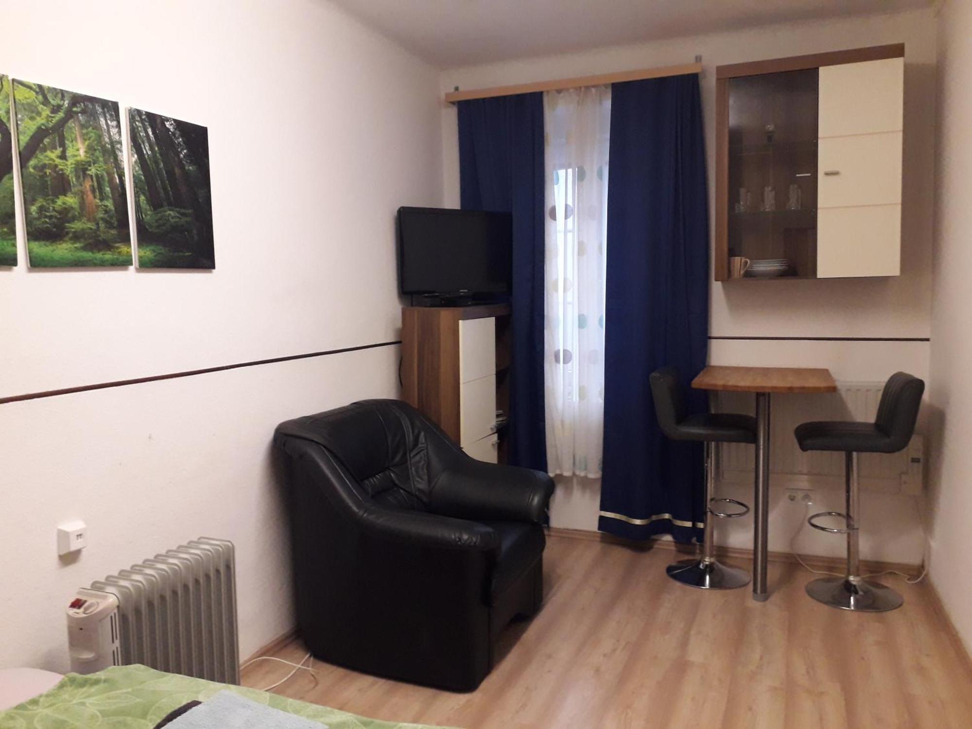 Apartment Ap 1 Im Zentrum Steyr, Bestrooms Eu Экстерьер фото